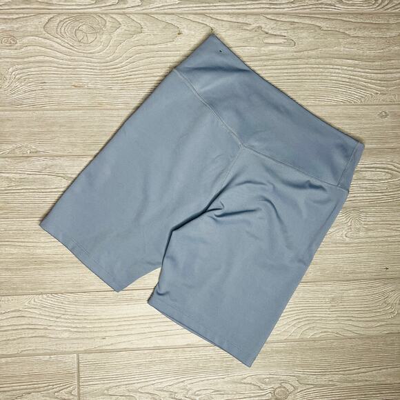 Wide Band Nike Dri Fit  Bike Shorts With Small Pocket - Picture 5 of 5